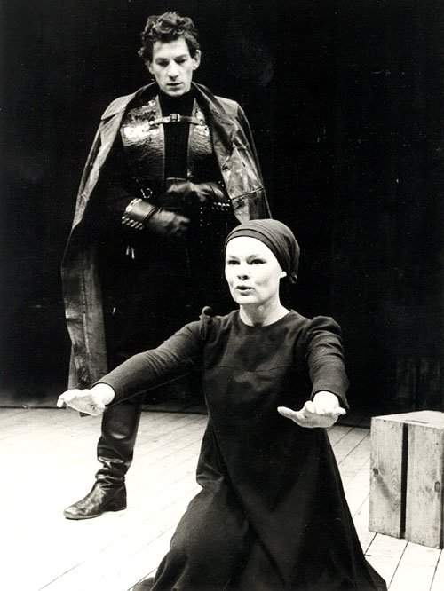 Ian McKellen (Macbeth) and Judi Dench (Lady Macbeth)